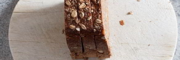 бутерброды балтийский моряк со шпротами