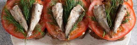 бутерброды балтийский моряк со шпротами