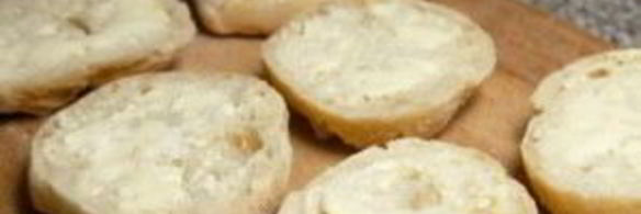 бутерброды с ананасом и сыром