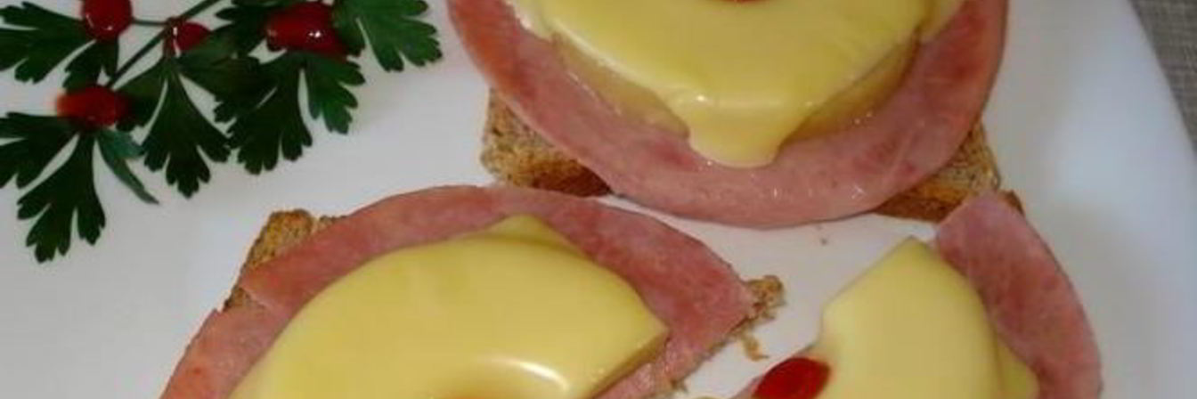 Бутерброды с ананасом