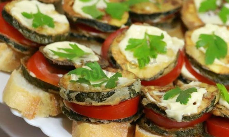 Рецепт бутербродов с кабачками и помидорами