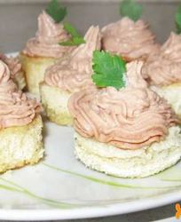 Бутерброды с паштетом