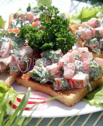 Бутерброды с помидорами