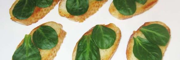 бутерброды со скумбрией лодочки