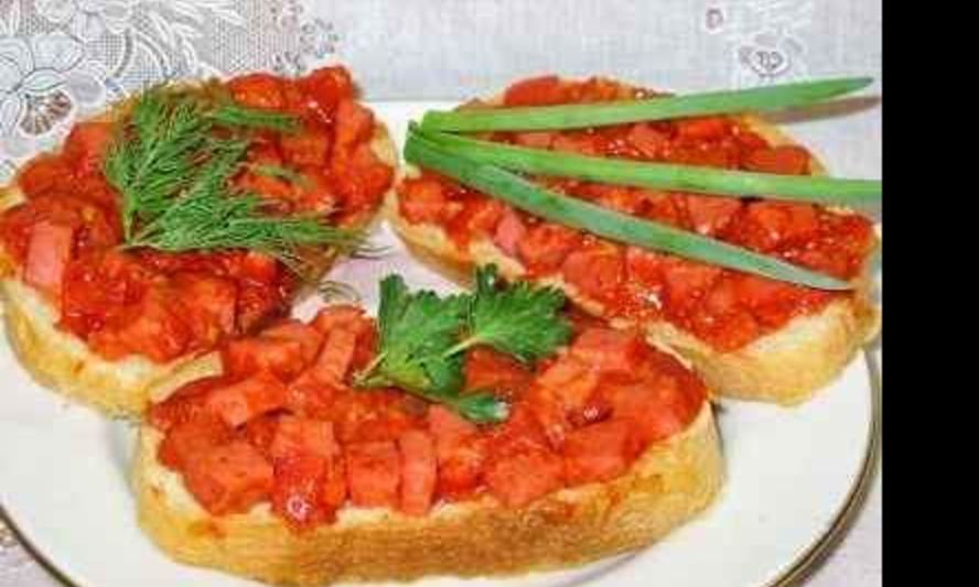 Рецепт горячих бутербродов с помидорами