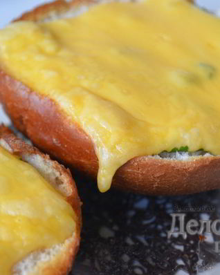 Горячие бутерброды с сыром