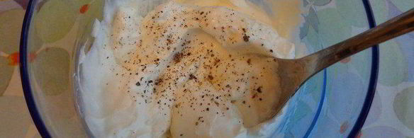 открытые бутерброды с творогом и сушеными томатами