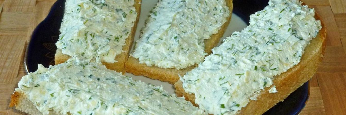 Творожная паста с зеленью для бутербродов