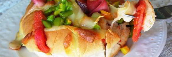 запеченный бутерброд из хлебной булочки