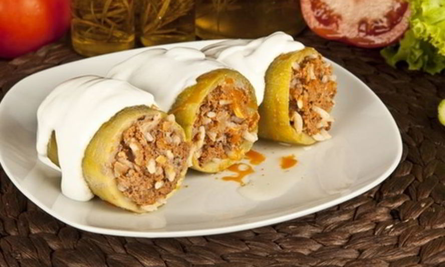 Рецепт фаршированных цуккини в томатном соусе