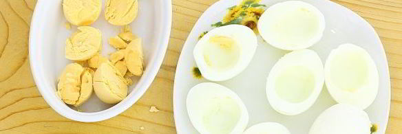 яйца, фаршированные крабовыми палочками