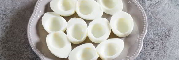 яйца, фаршированные сельдью