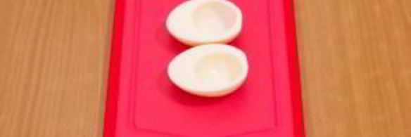 яйца, фаршированные семгой