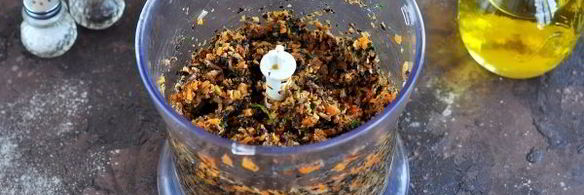 грибная икра из сушеных и свежих грибов