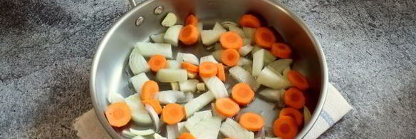 кабачковая икра на сковороде