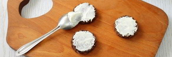 канапе с сельдью