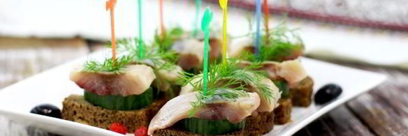 канапе с селедкой