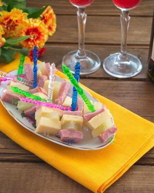 Канапе с ветчиной и сыром