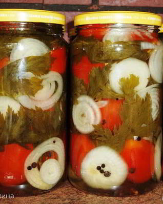 Маринованные помидоры с сельдереем и луком