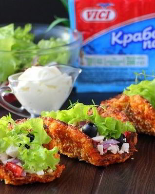Морковные такос с крабовым салатом