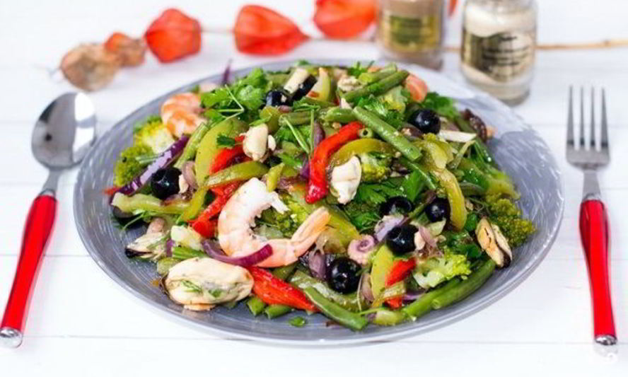 Рецепт морского коктейля с соевым соусом