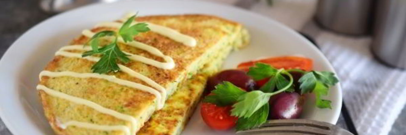 Французский омлет с кабачками