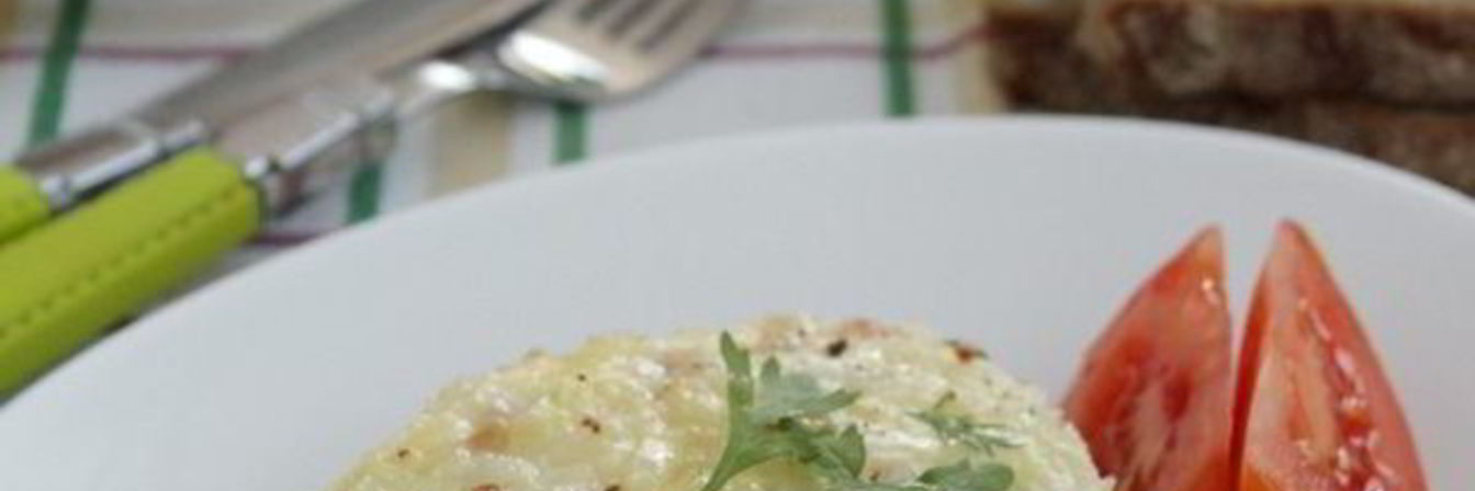 Фриттата с копченой куринной грудкой и рисом