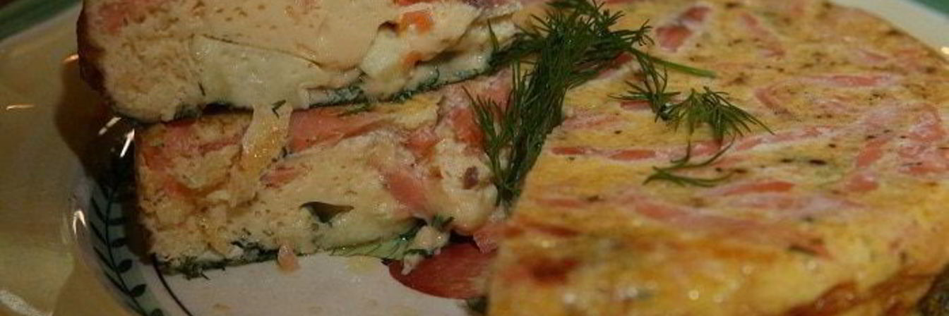 Фриттата с семгой, укропом и сыром