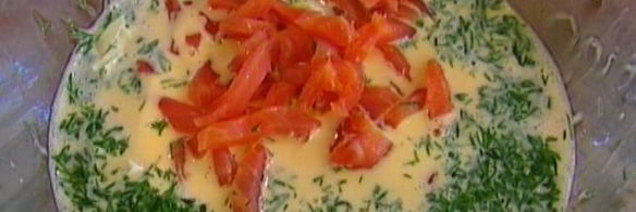 фриттата с семгой, укропом и сыром