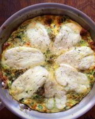 Фриттата с сыром и кабачком