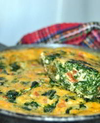 Фриттата с сыром и шпинатом