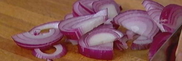 омлет с баклажанами, помидорами и луком