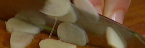 омлет с баклажанами, помидорами и луком