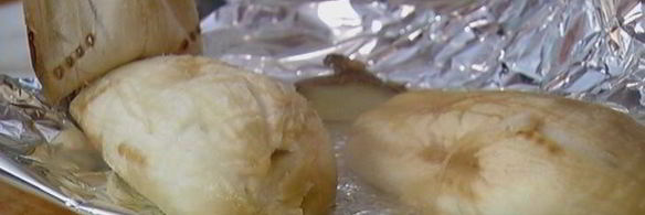 омлет с баклажанами, помидорами и луком