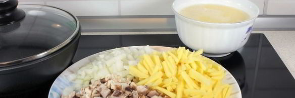 омлет с грибами и картофелем