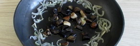 омлет с грибами и сыром