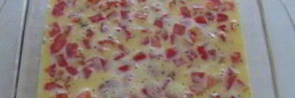 омлет с луком и помидорами