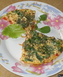 Омлет с овощами и сыром