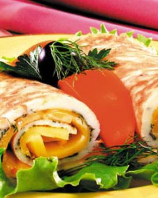 Омлет с овощным салатом