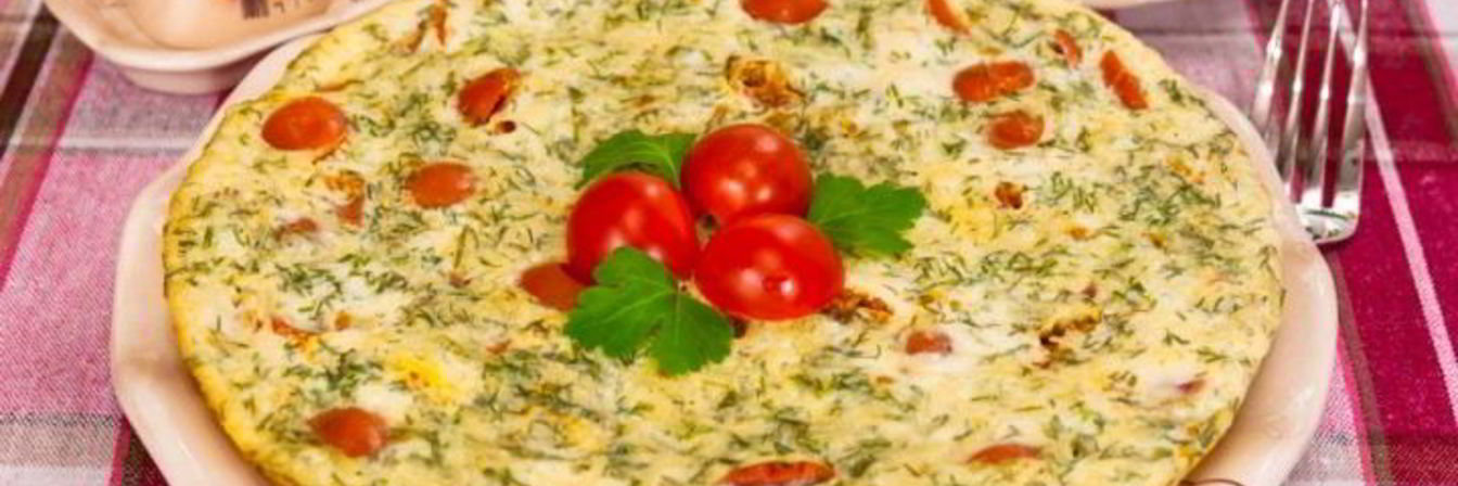 Омлет с помидорами и картофелем