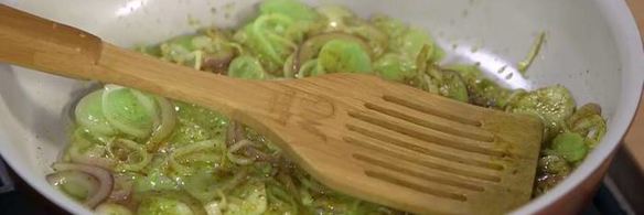 омлет с помидорами и цветной капустой