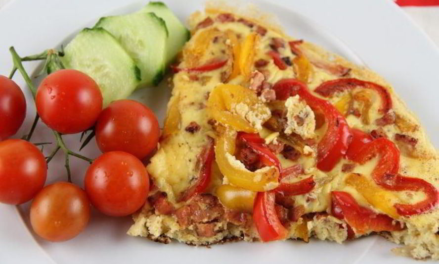 Рецепт омлета с ветчиной и сладким перцем