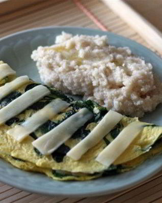 Омлет со шпинатом и фетой