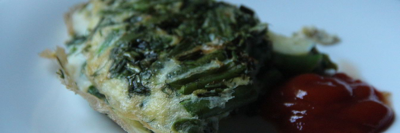 Омлет со стручковой фасолью и луком