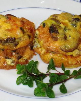 Омлетики с креветками и грибами