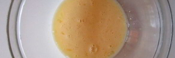 сладкий омлет с манной крупой