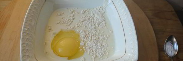 сладкий омлет с яблоком