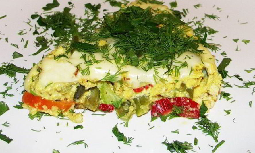 Рецепт сырного омлета со стручковой фасолью