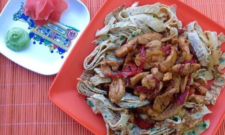 Рецепт японского омлета с курицей