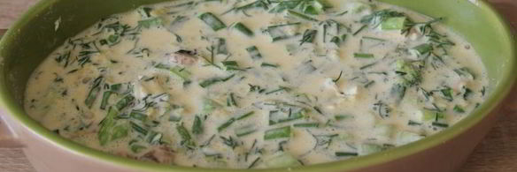 зеленый омлет с брокколи, шампиньонами и кускусом